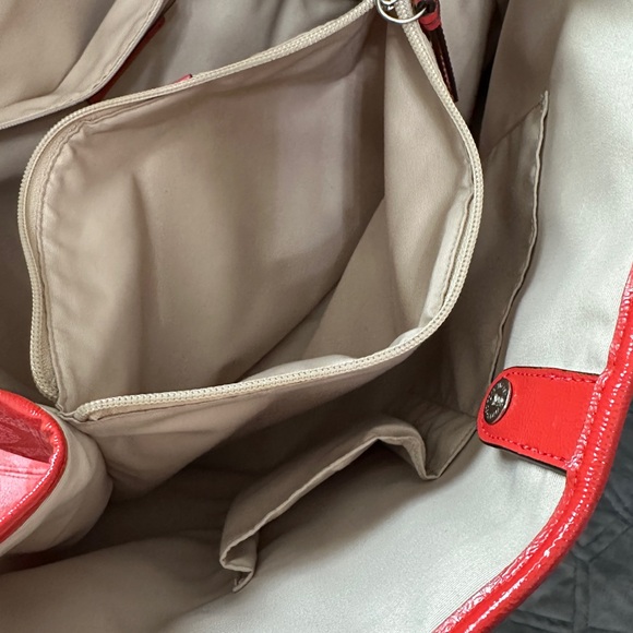 LARGE COACH CARRYALL Red, Excellent Condition, never used - Picture 5 of 10